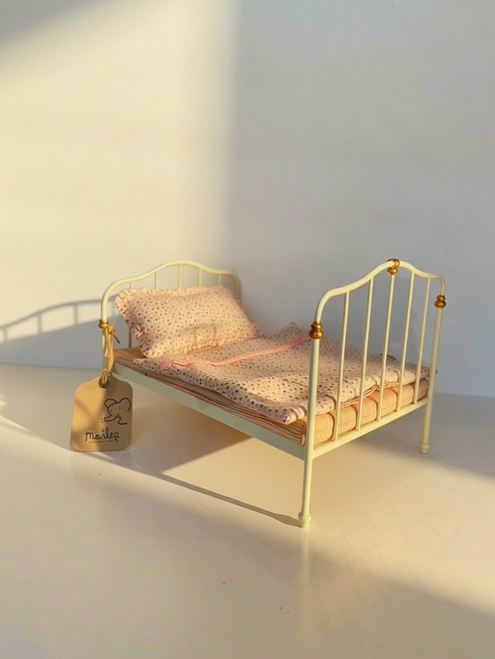 Maileg cream Metal Bed with Pink Floral Bedding - Mouse parents size
